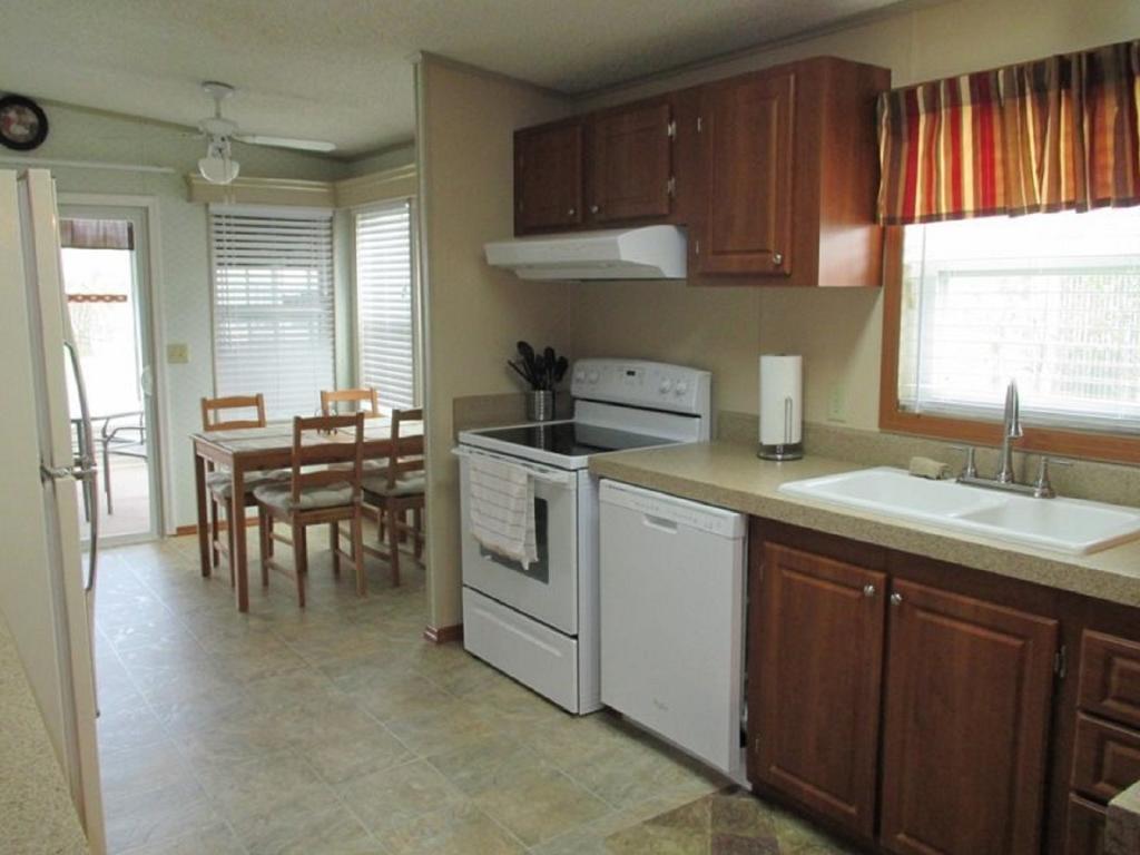 Beautiful Home - 5 Miles From Disney ออร์ลันโด ภายนอก รูปภาพ